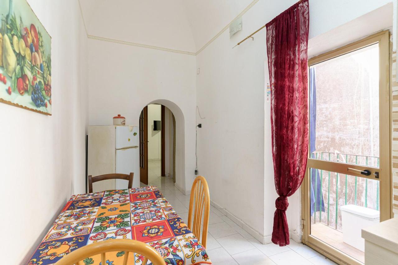 Apartment Zu Iano House