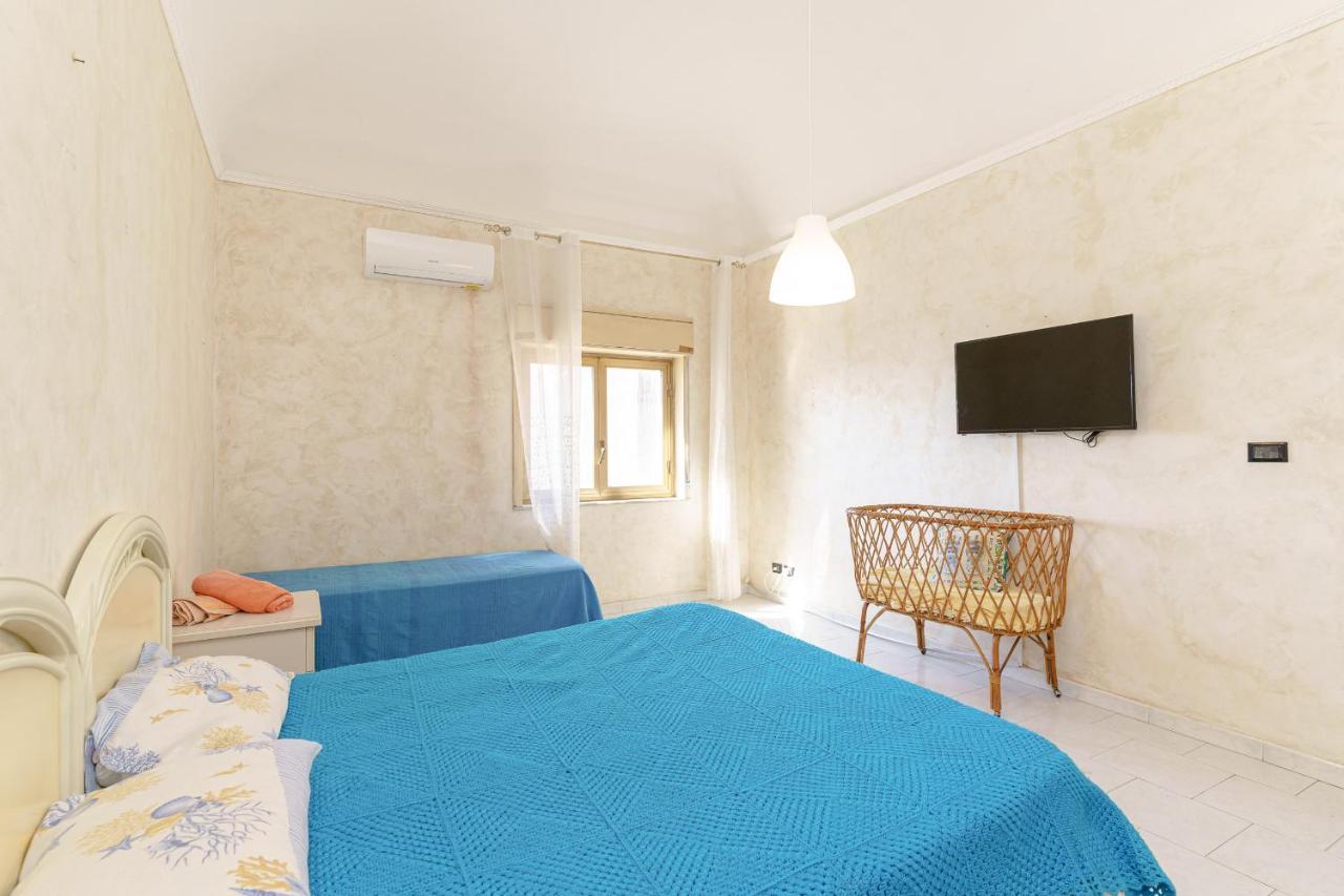 Apartment Zu Iano House Catania
